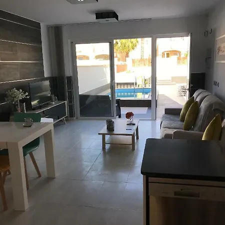 Boulevard La Zenia Willa Playa Flamenca